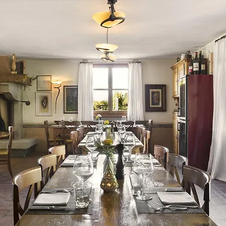 Hotel Fattoria L'amorosa 3*